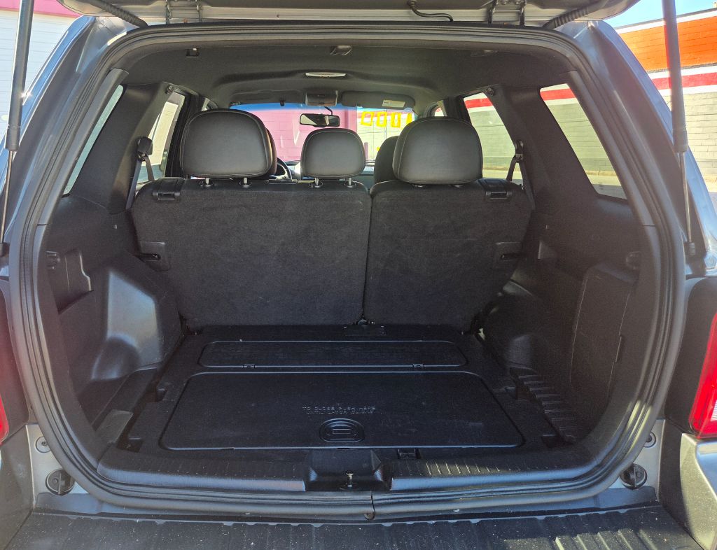 2010 Ford Escape Limited - Photo 18