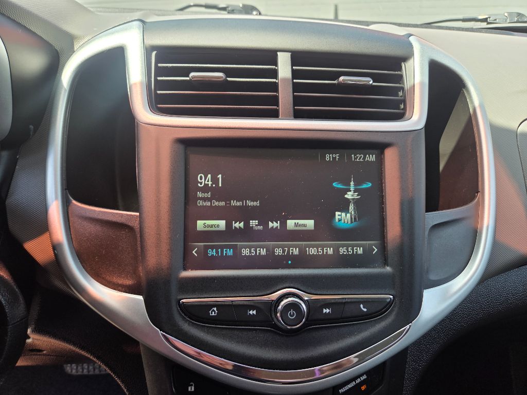 2017 Chevrolet Sonic LS - Photo 15